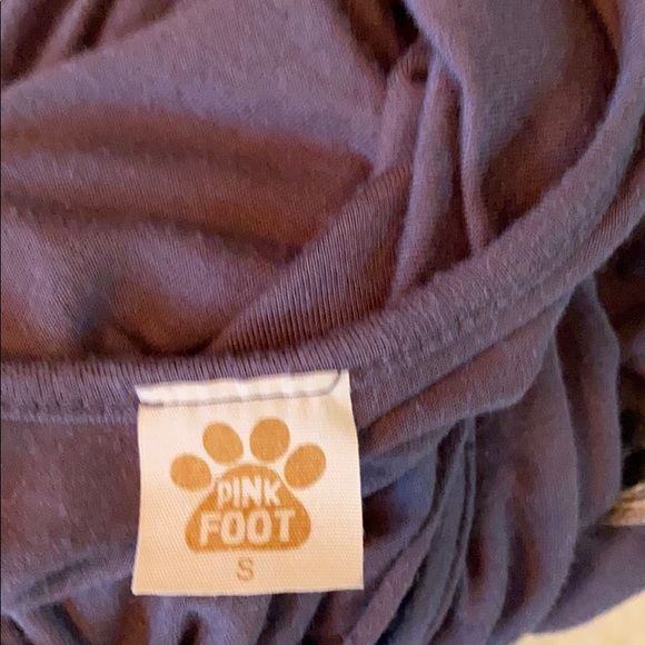 5/$15 Tiger Print Tunic. Long sleeve - Picture 7 of 7